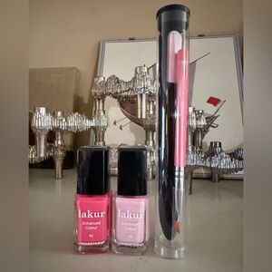 Londontown Lakur Queen of Hearts Galentine's Day Manicure Set